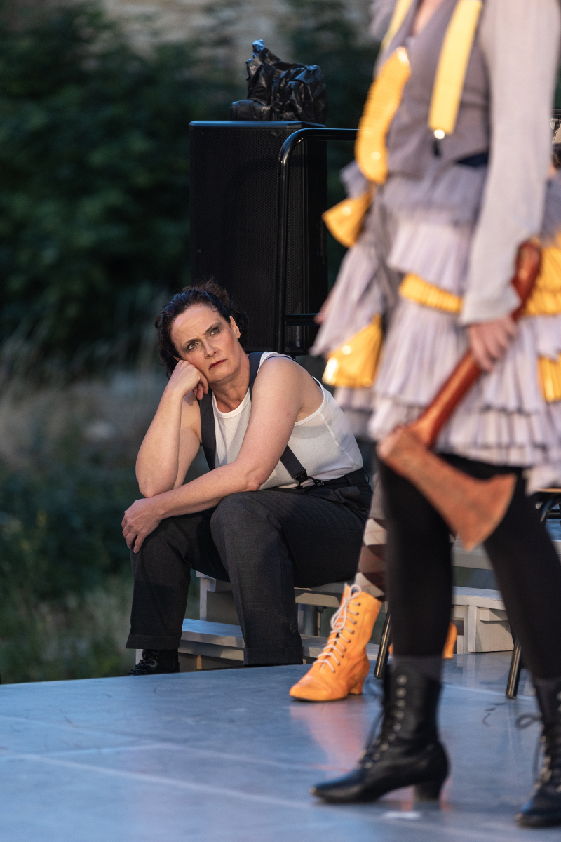 Sei vorsichtig mit der Axt